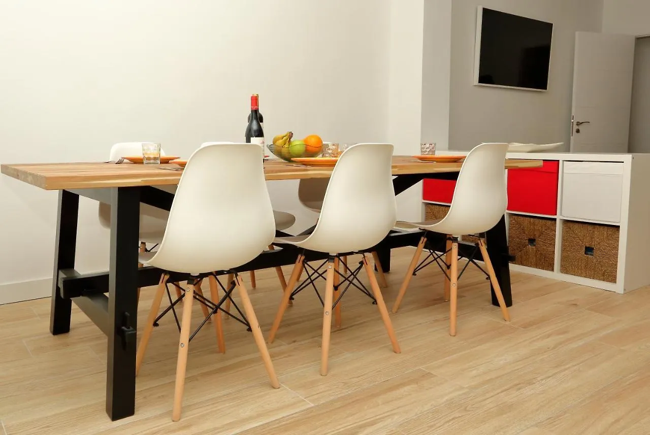 Home Sweet Home Main St Pamplona Apartment